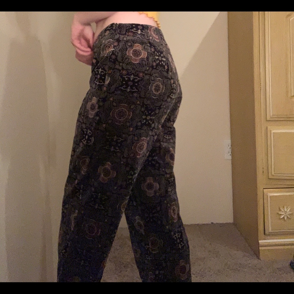 Pants - Picture 3 of 4